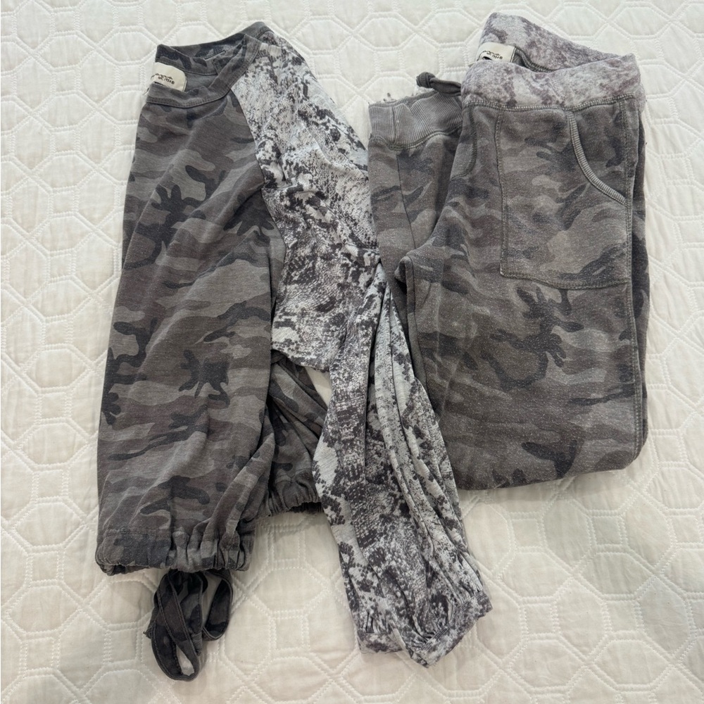 Vintage Havana sweatpants and matching top set
